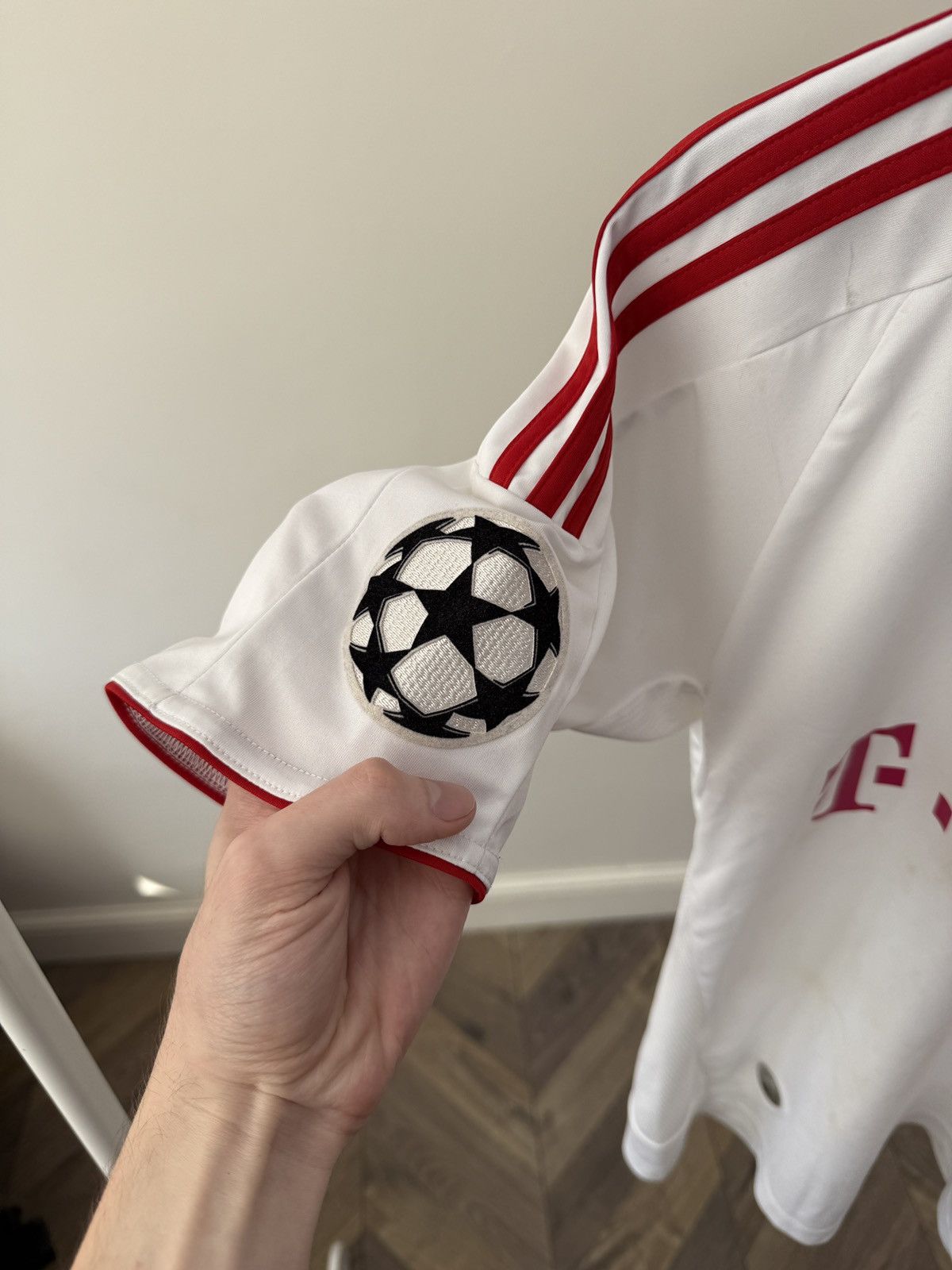 Adidas Vintage BAYERN MUNICH 2008 2009 FOOTBALL KIDS JERSEY ADIDAS Size US S / EU 44-46 / 1 - 5 Thumbnail