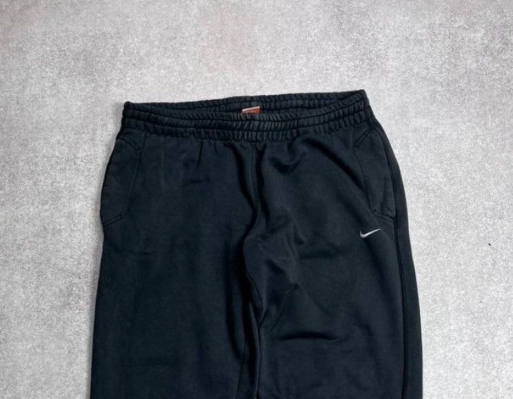 Nike Vintage 90s Nike Swoosh Baggy Cotton Sweatpants S Size US 31 - 2 Thumbnail