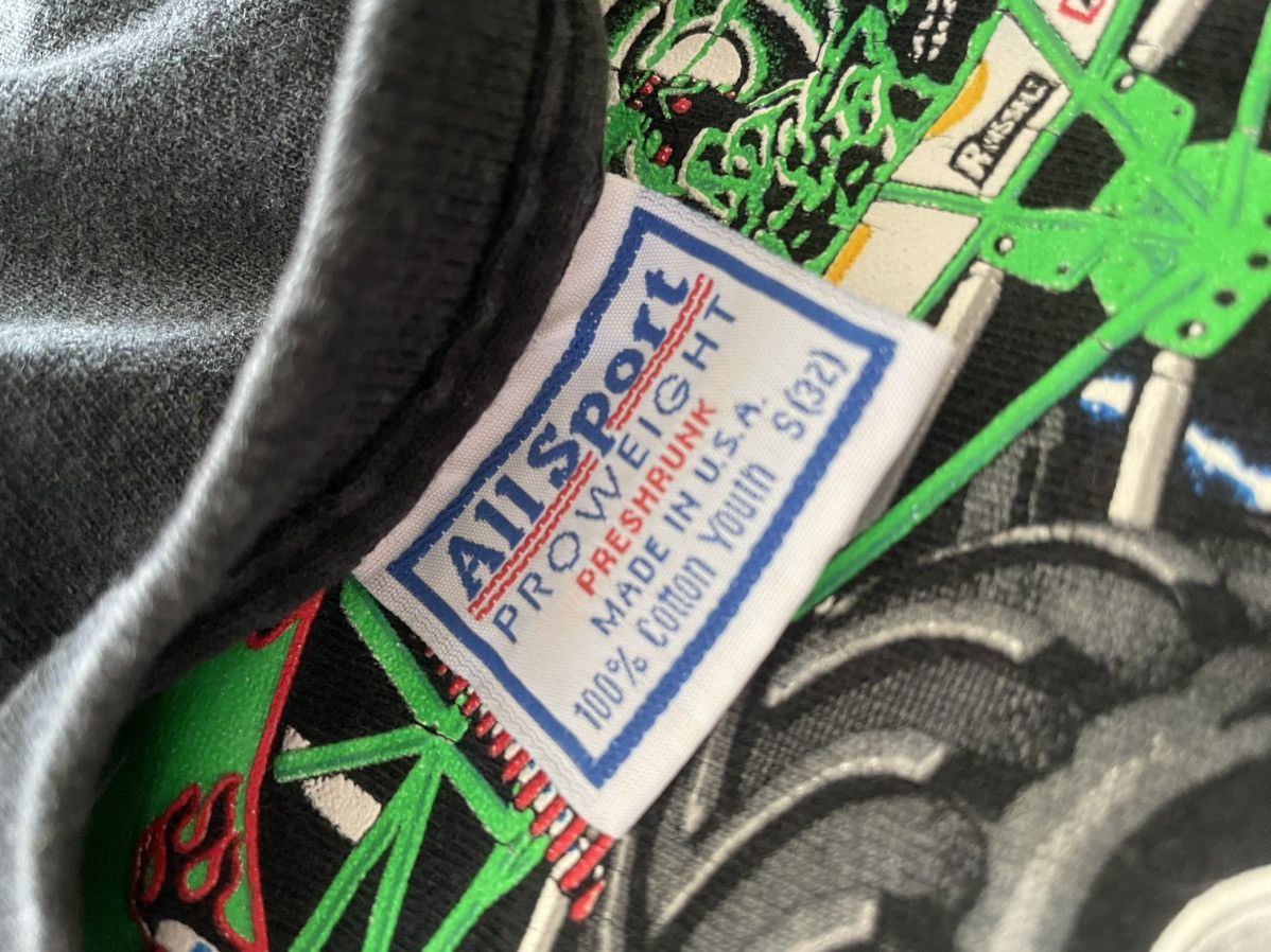Hypebeast × Vintage VTG Lightning Reaper Grave Digger Dennis Shirt Youth Small Size US XXS / EU 40 - 3 Thumbnail