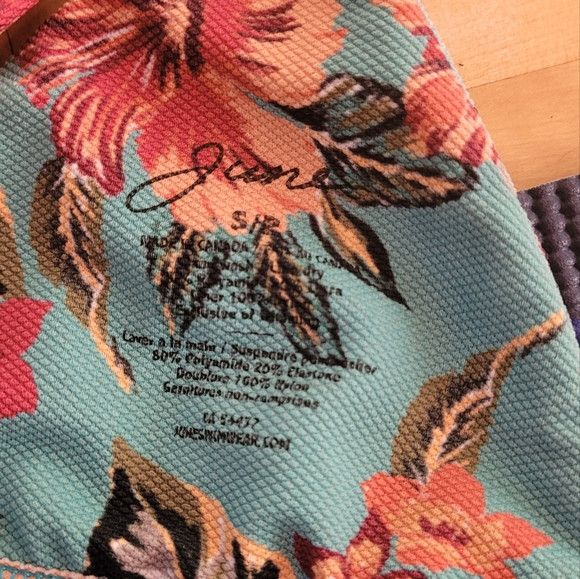 Other June Swimwear Aloha Floral Print Bikini 2 Piece Set - S Size ONE SIZE - 4 Thumbnail
