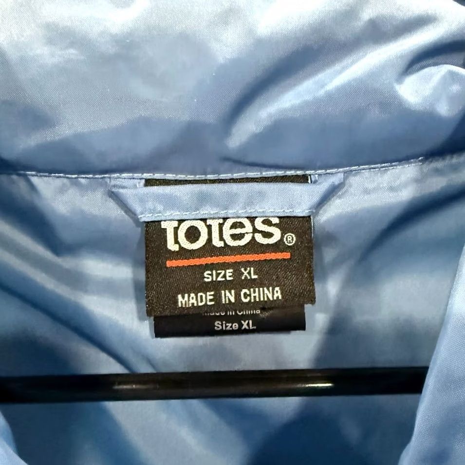 Vintage Totes Windbreaker Jacket Mens XL Blue Lightweight Packable Hooded Rain Zip Nylon Jacket Size US XL / EU 56 / 4 - 2 Thumbnail