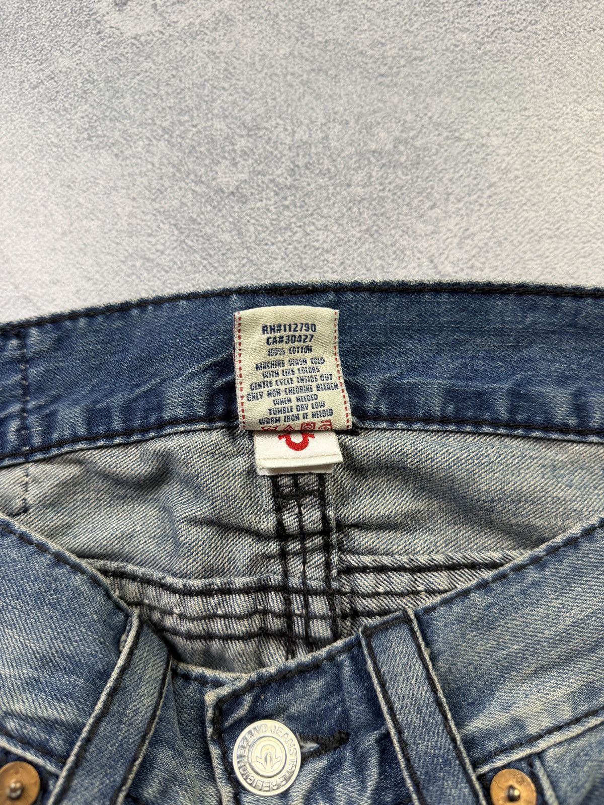 True Religion True Religion Jeans Distressed Straight Denim Made in USA 29 Size US 29 - 9 Thumbnail