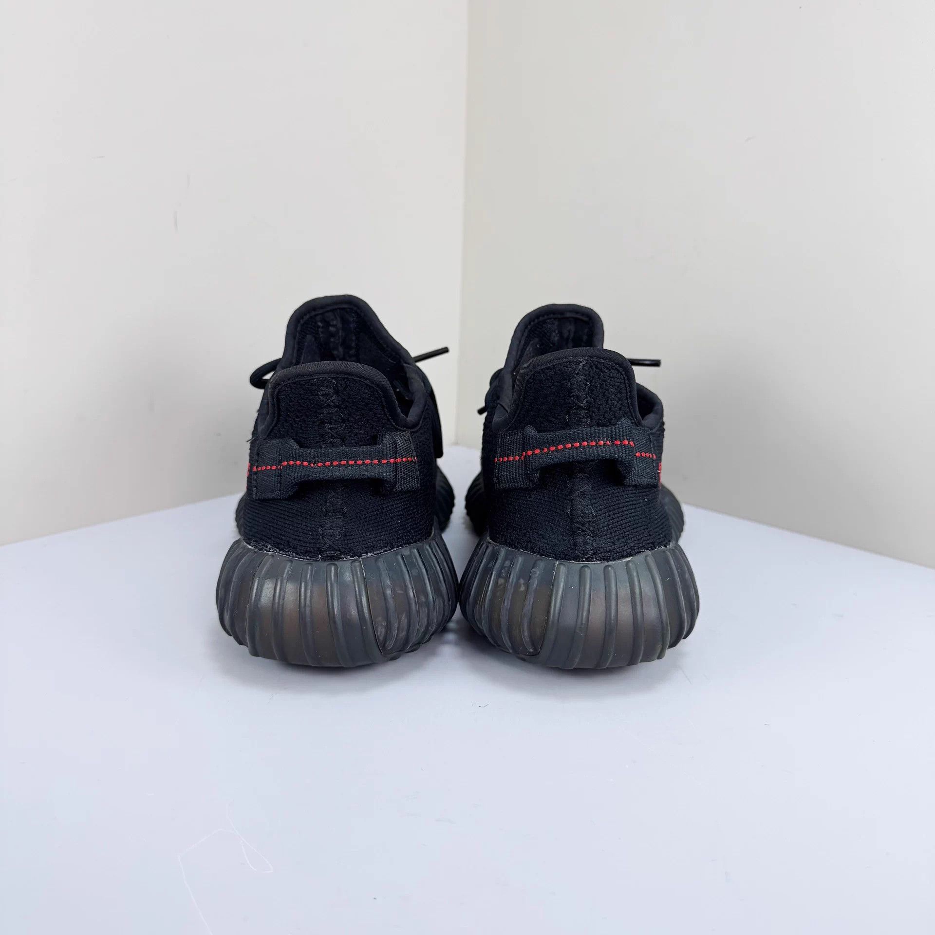 Adidas Adidas Yeezy 350V2 Bred Letter 39 98 New Size US 8 / IT 38 - 3 Thumbnail