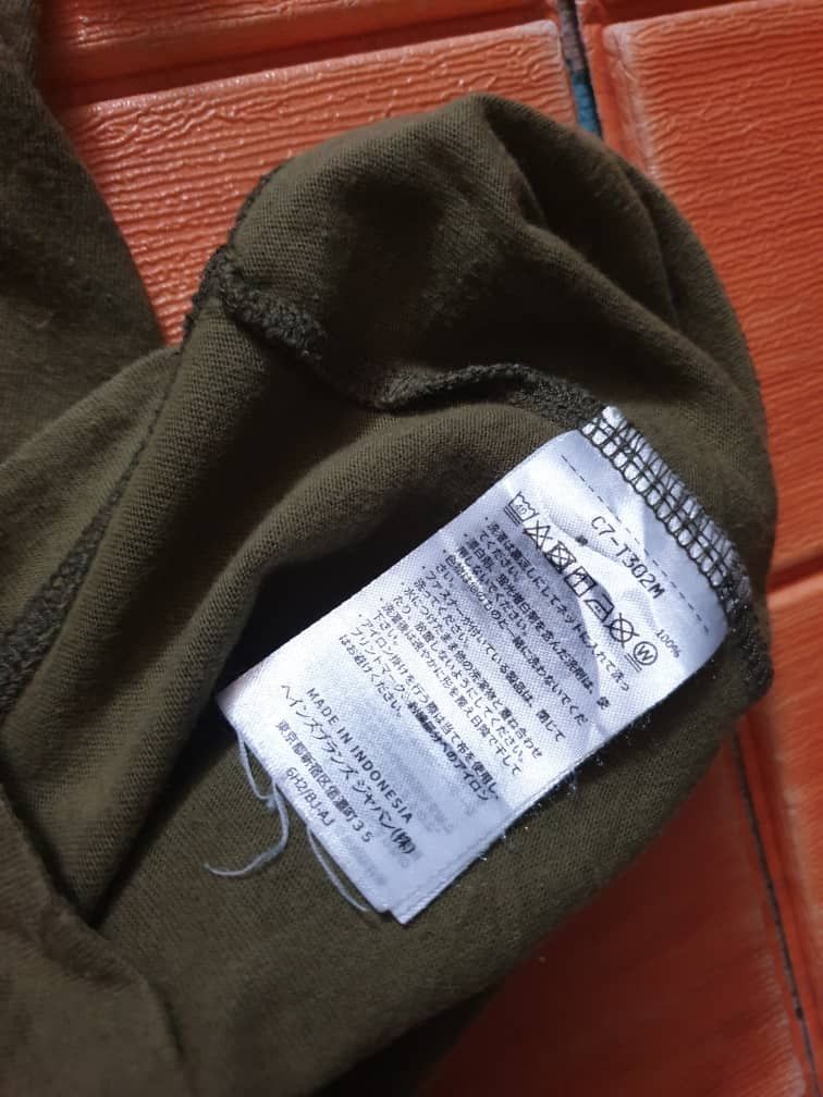 Champion Champion green olive Shirt Size US M / EU 48-50 / 2 - 3 Thumbnail