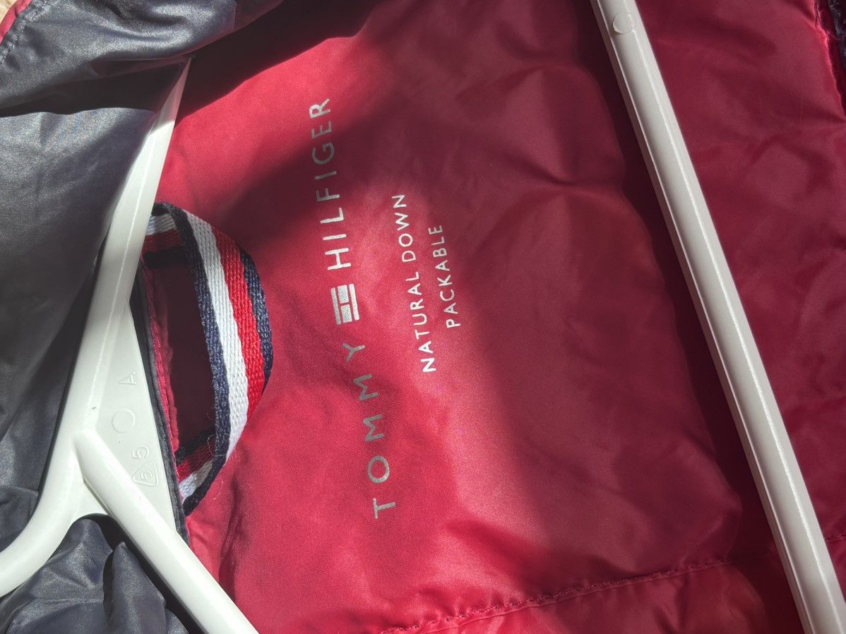 Tommy Hilfiger Tommy Hilfiger puffer jacket packable red blue white Size US S / EU 44-46 / 1 - 6 Thumbnail