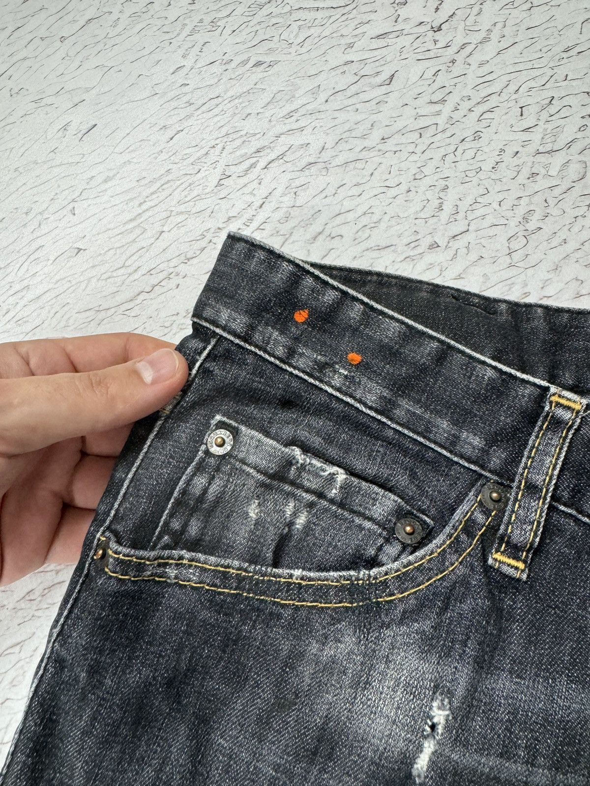 Dsquared2 Dsquared2 black distressed faded painted cropped jeans skiny Size US 34 / EU 50 - 8 Thumbnail
