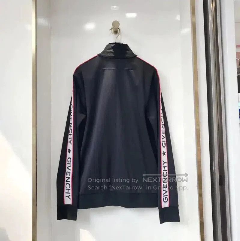 Givenchy Givenchy Women's Black Cotton Jacket for Spring . Size S / US 4 / IT 40 - 2 Thumbnail