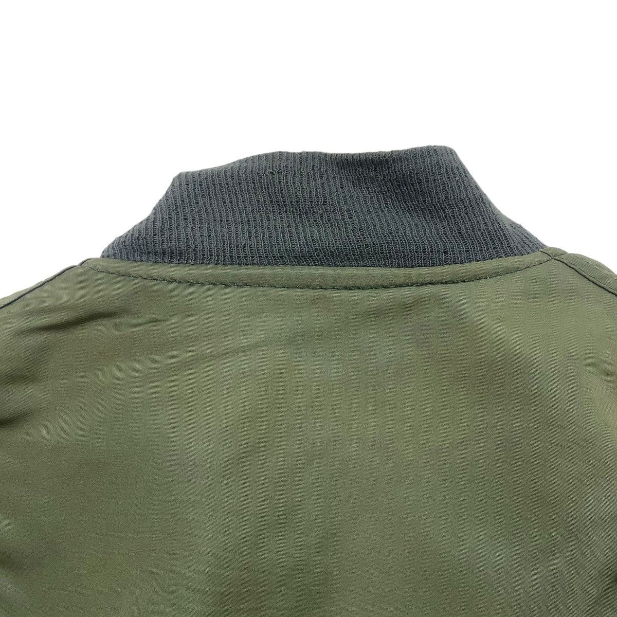 Alpha Industries Vintage Alpha Industries MA-1 Flight Jacket Bomber Size US M / EU 48-50 / 2 - 10 Thumbnail