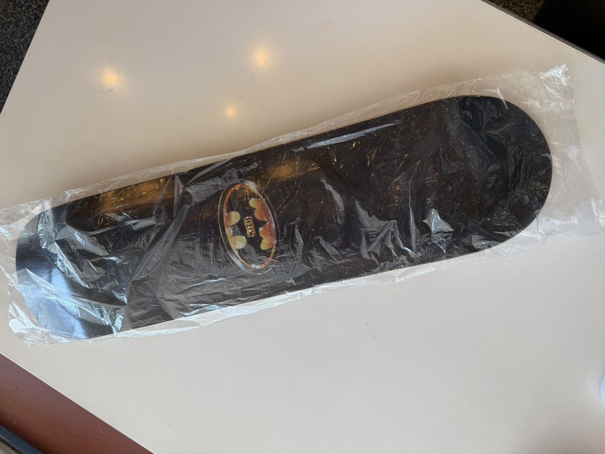 スケートボード KITH x Batman Joker Goons Skatedeck DC Comics × Kith Kith x Batman Joker Goons Skatedeck | Grailed