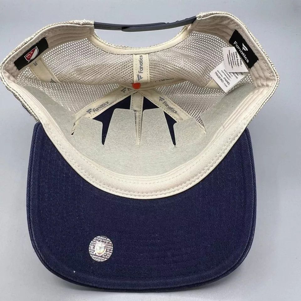 Other Los Angeles LA Galaxy Trucker Hat Men Fanatics MLS Snap Back Size ONE SIZE - 6 Thumbnail