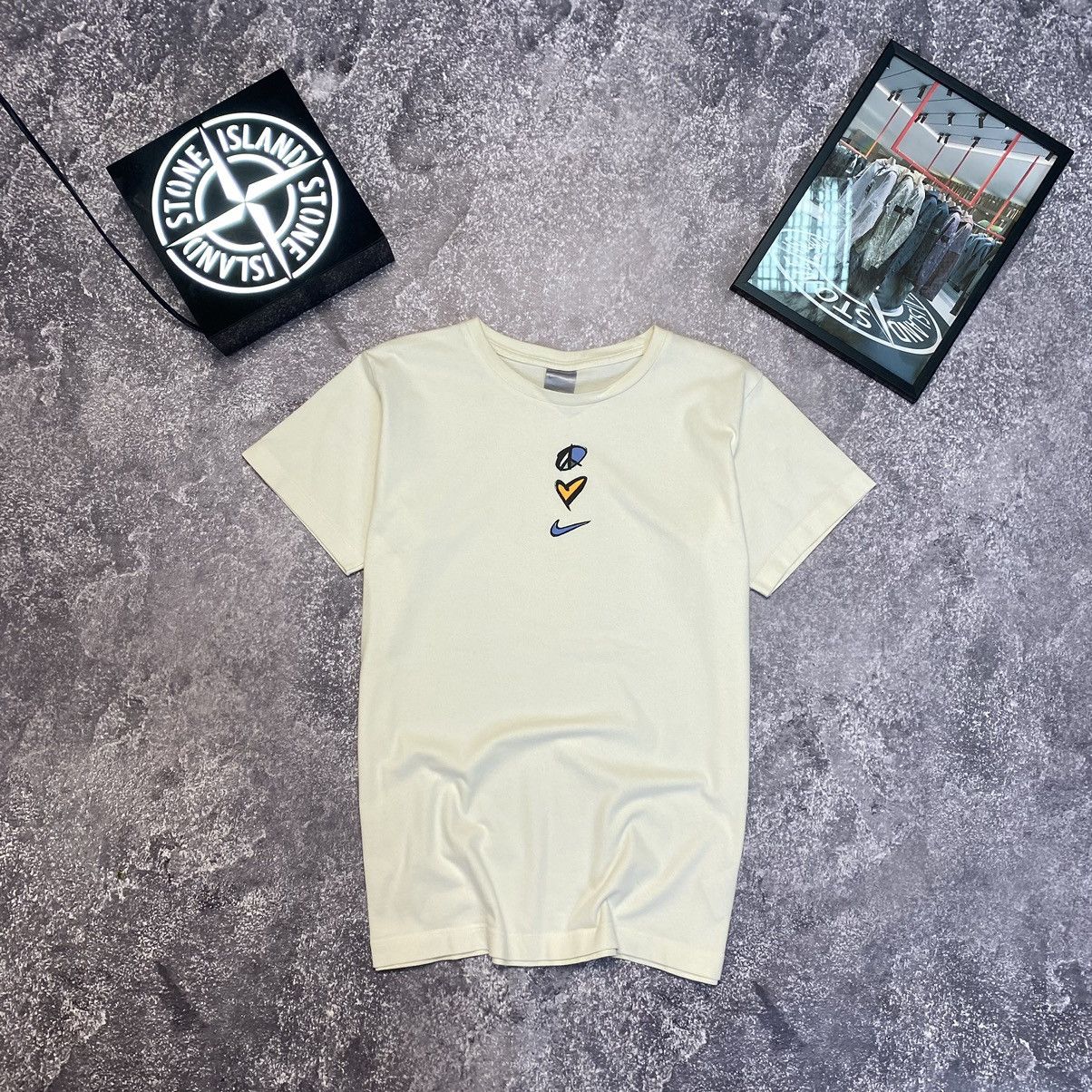 Vintage Vintage Nike Centre Y2K Logo designer rare 90’s tee Size L / US 10 / IT 46 - 1 Thumbnail