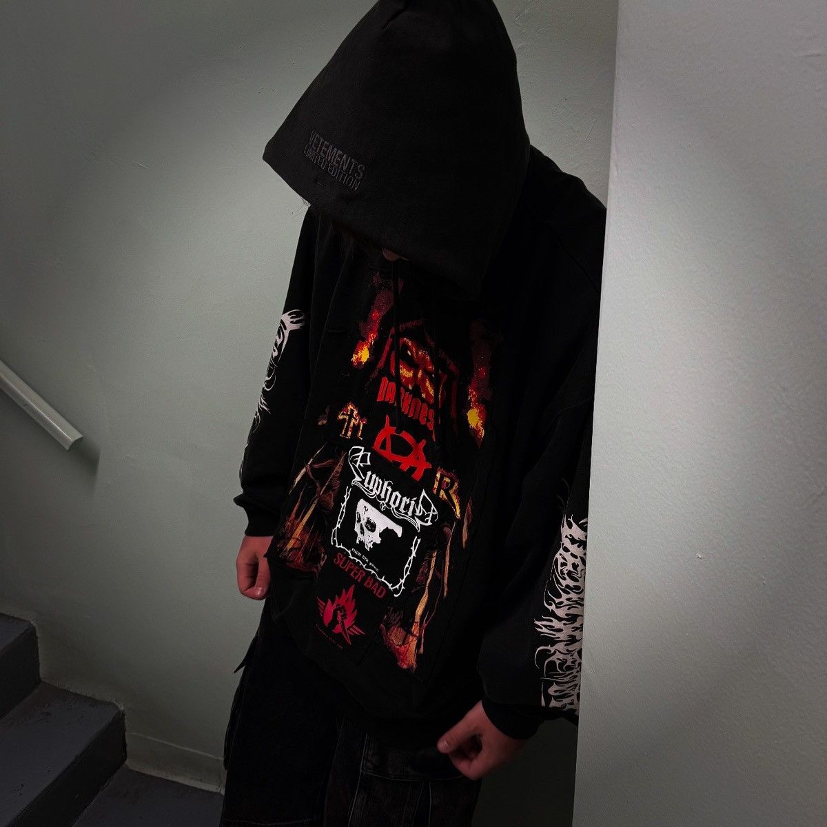 Vetements Vetements AW21 Metal Patches Hoodie Size US S / EU 44-46 / 1 - 2 Thumbnail