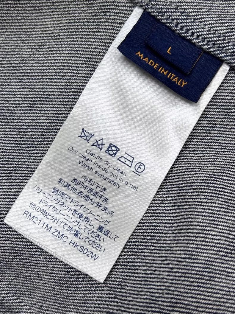 Louis Vuitton Louis Vuitton Louis Vuitton TieDye Logo Short Sleeve Shirt Size US L / EU 52-54 / 3 - 9 Thumbnail
