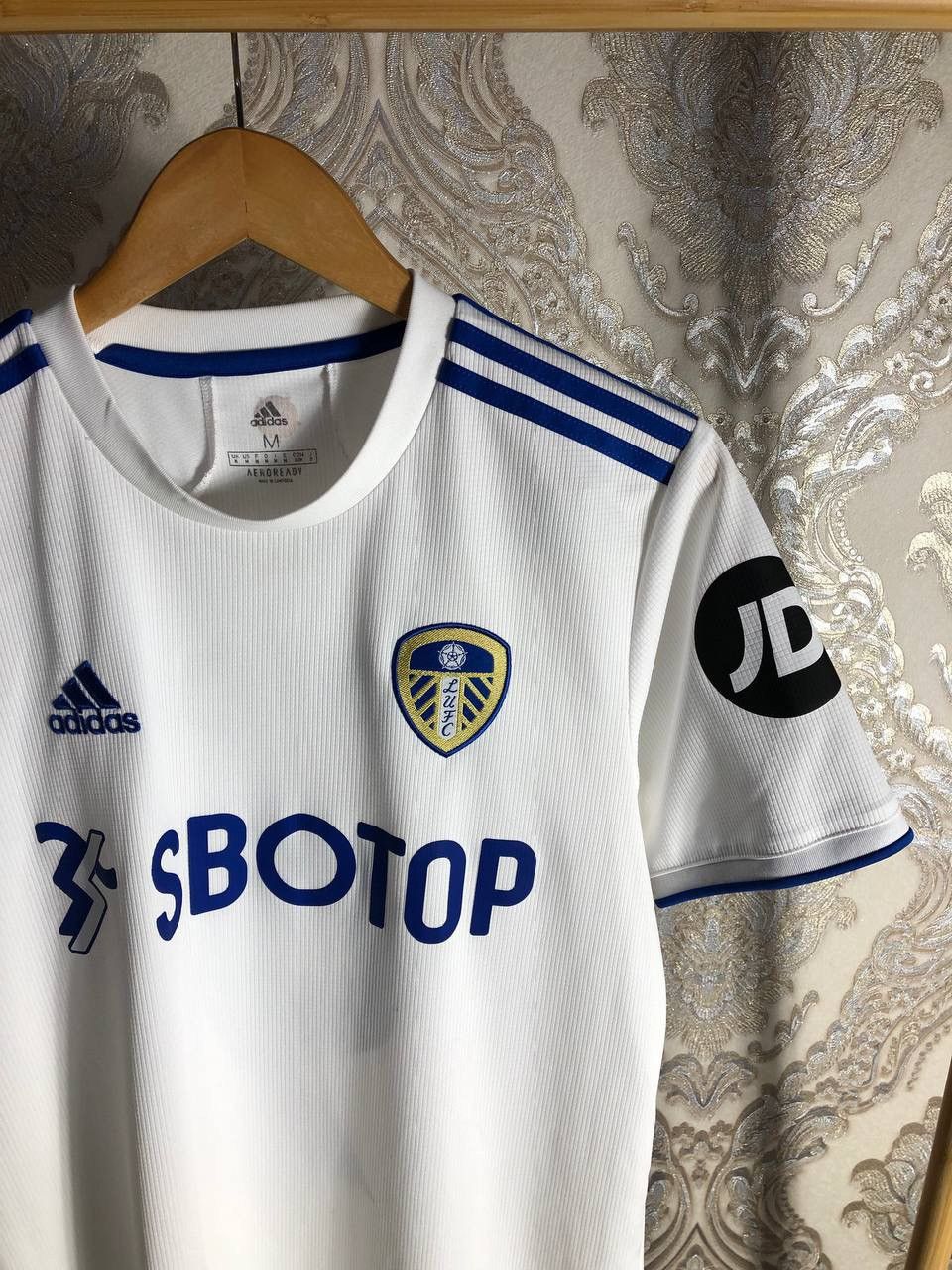 Adidas VINTAGE ADIDAS FC LEEDS UNITED ENGLAND SOCCER JERSEY Y2K 90s Size US L / EU 52-54 / 3 - 4 Thumbnail