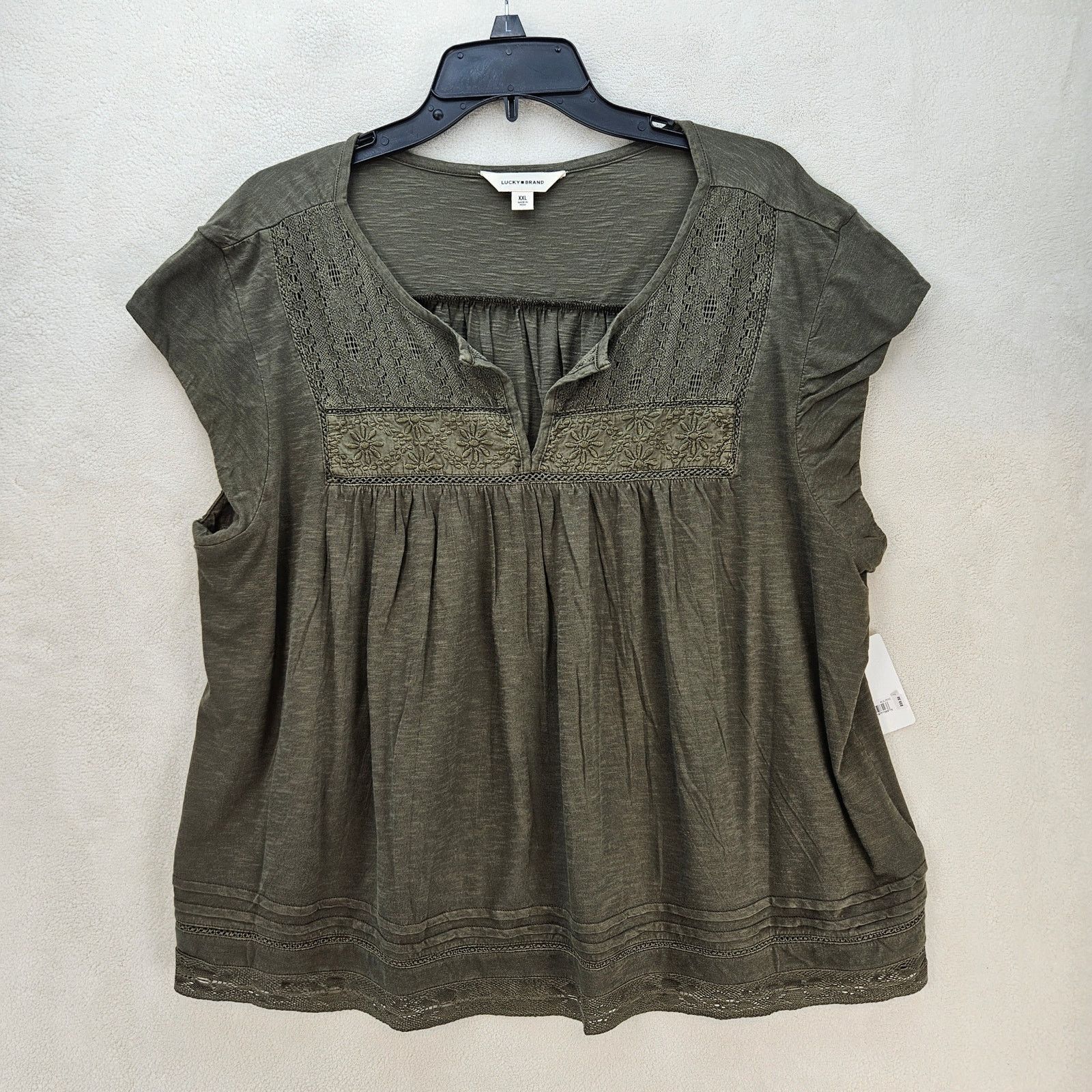 Lucky Brand LUCKY BRAND WOMEN'S XXL LACE SHELL SLEEVE TEE DUSTY OLIVE Size XXL / US 16-18 / IT 52-54 - 1 Thumbnail