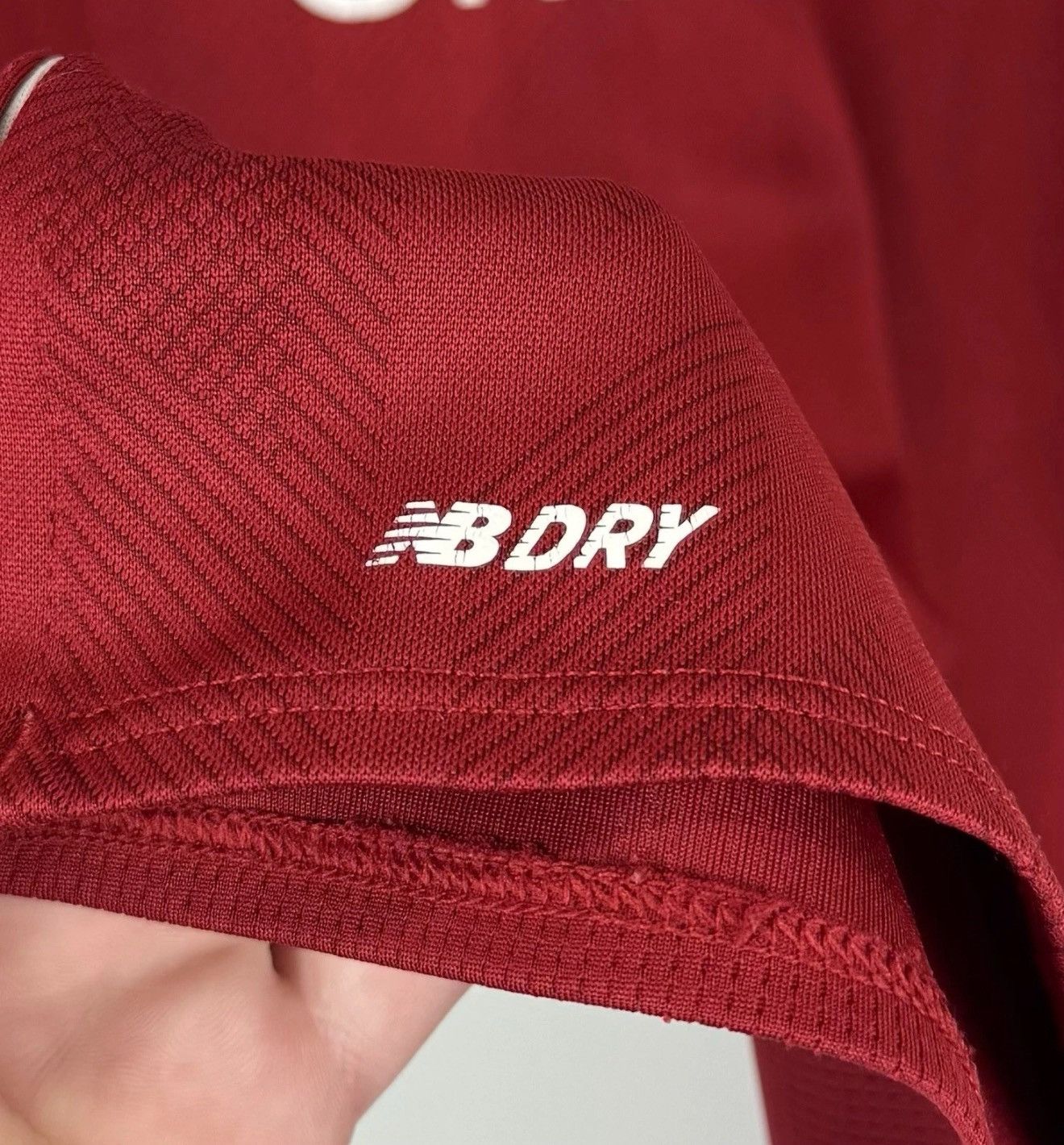 New Balance Liverpool 2018 2019 Home Soccer Jersey Football Shirt Top Size US M / EU 48-50 / 2 - 9 Thumbnail