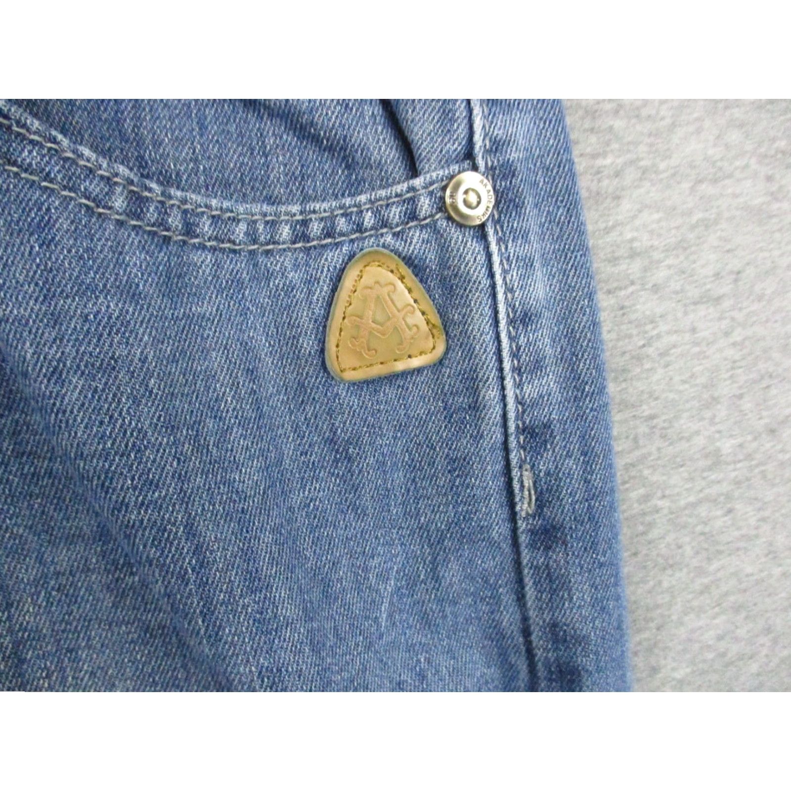 Akademiks VINTAGE AKADEMIKS Jeans Shorts 38 Mens Blue Hip Hop Street Baggy Wide Log Y2K Jeans Shorts Mens 38 Blue Hip Hop Urban Log Embroidered Size US 38 / EU 54 - 2 Thumbnail