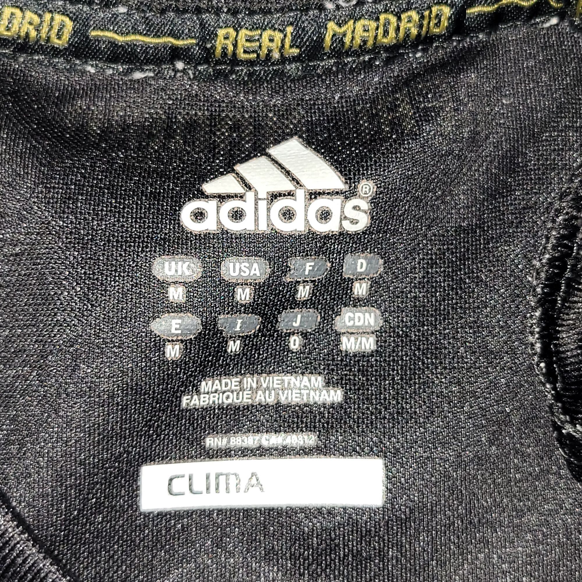 Adidas Cristiano Ronaldo Real Madrid 2011 2012 Away Soccer Jersey M Size US M / EU 48-50 / 2 - 5 Thumbnail