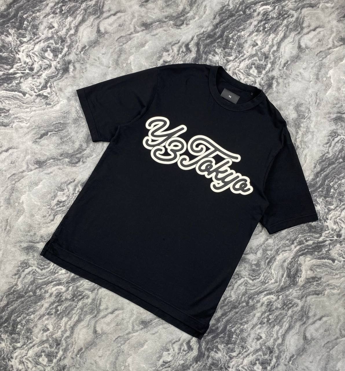 Yohji Yamamoto Adidas Y-3 Graphic Big Logo T Shirt Men Size L Black Size US L / EU 52-54 / 3 - 1 Thumbnail
