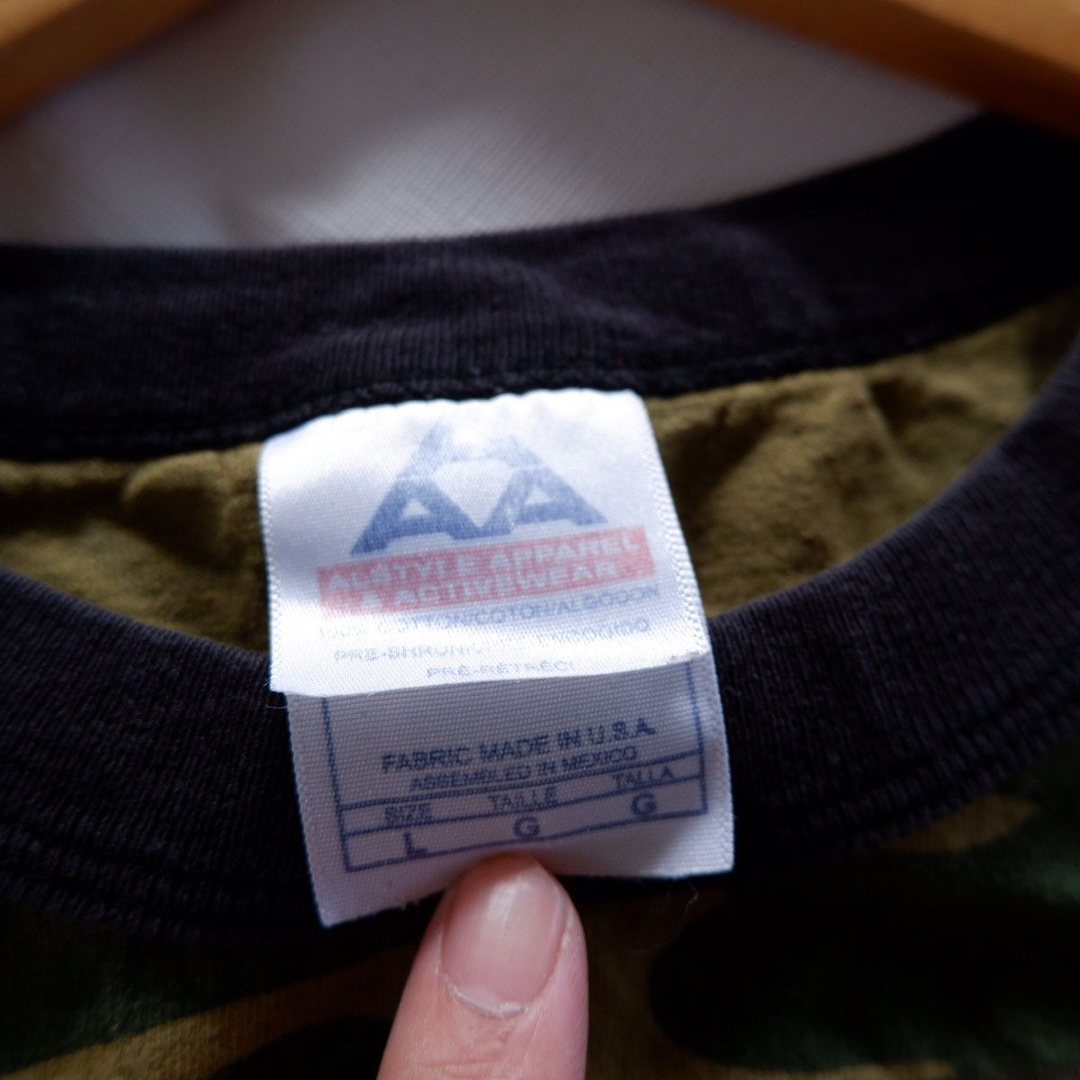 Vintage Vintage Camo T shirts Size US L / EU 52-54 / 3 - 5 Thumbnail