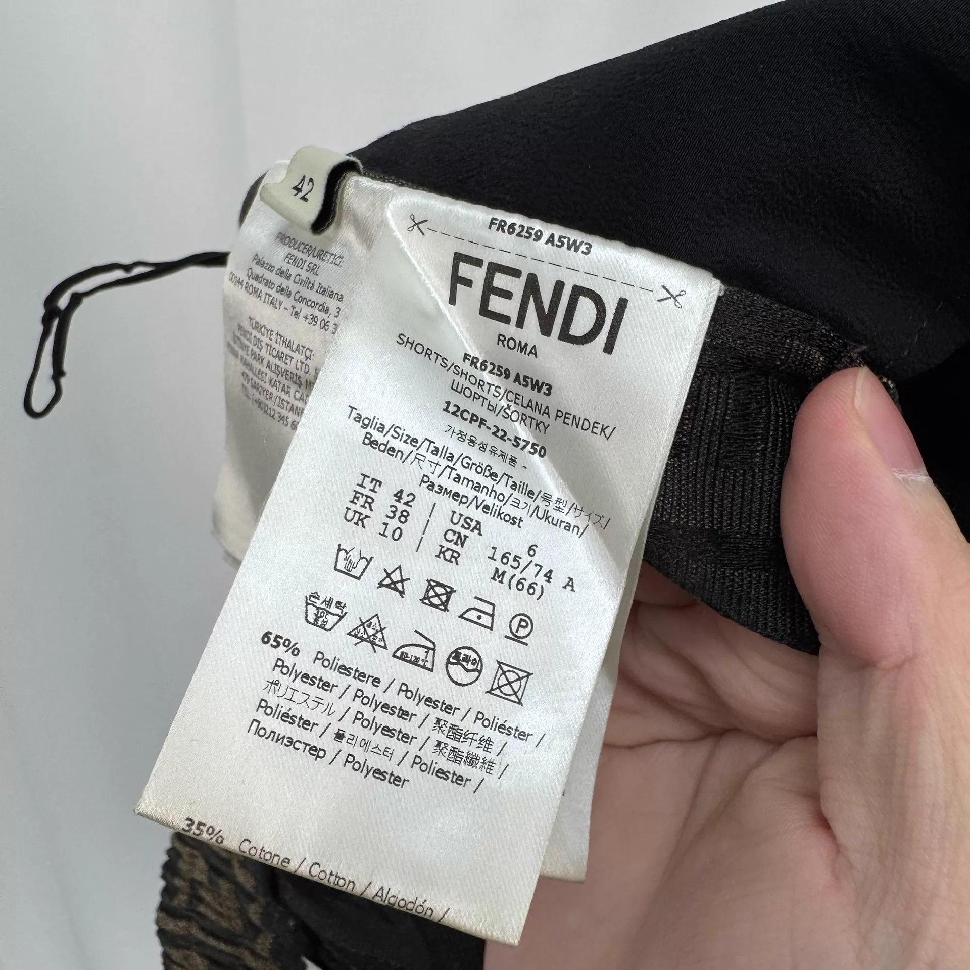 Fendi Fendi FF print short 42 Size 28" / US 6 / IT 42 - 6 Thumbnail