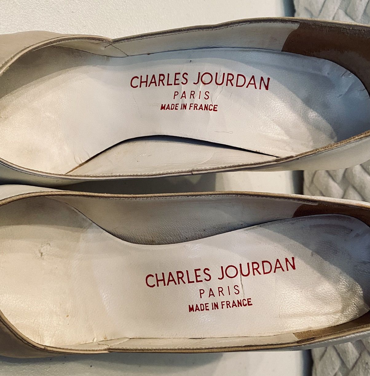 Charles Jourdan Charles Jourdan Paris 🇫🇷 Contrast Leather Peep Toe Heels 6 B Size US 6.5 / IT 36.5 - 7 Thumbnail