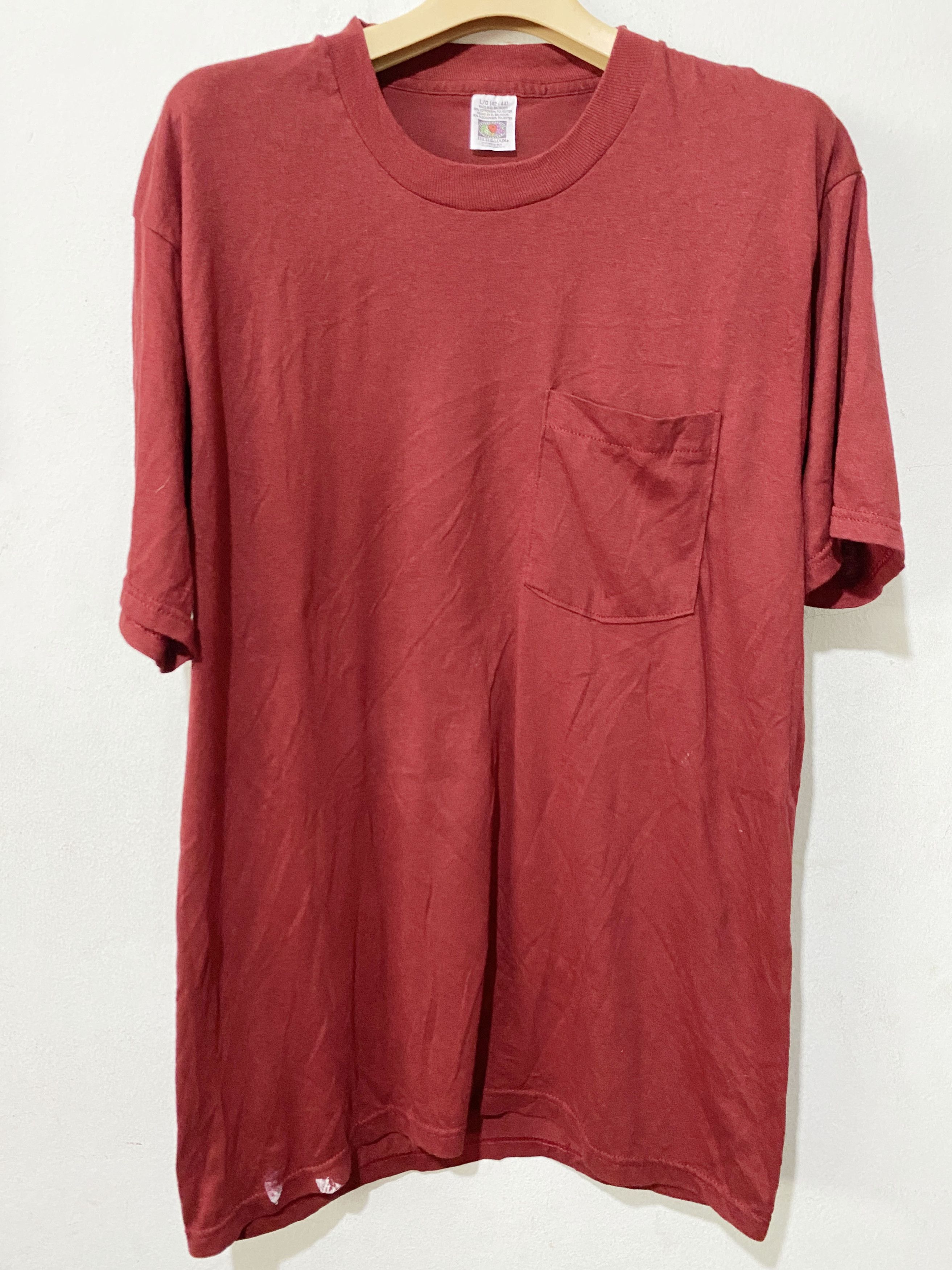 Vintage 90s Fruit of Loom Pocket Tee