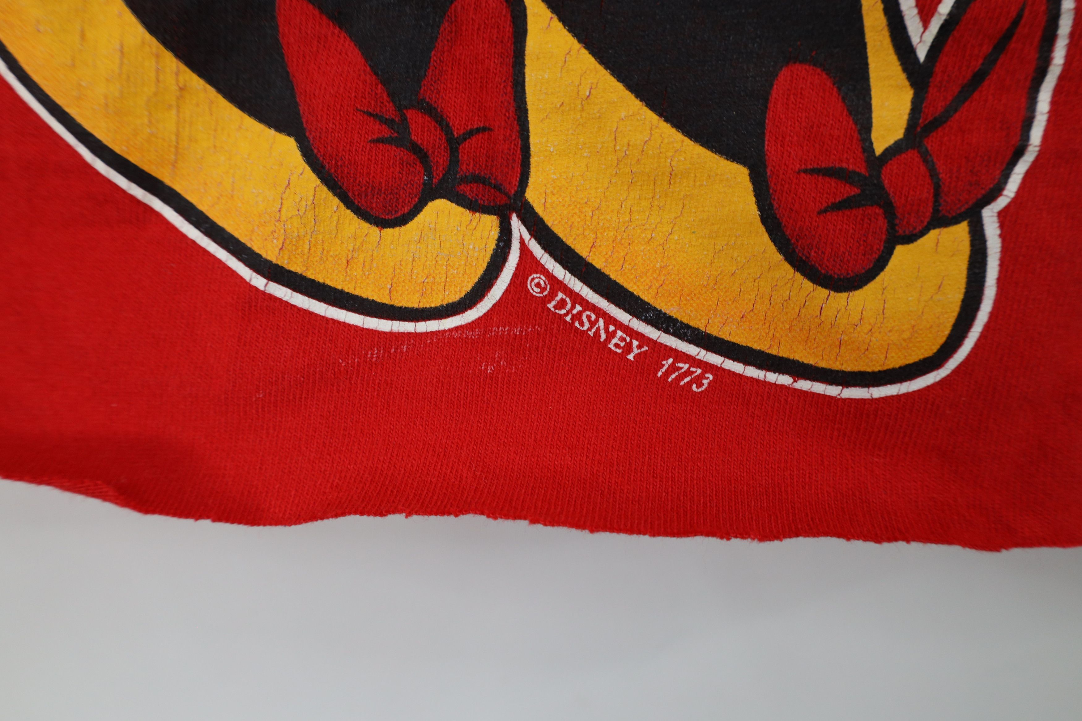 Disney × Vintage Vintage 90s Disney Mickey Minnie Mouse T-Shirt USA Red Size ONE SIZE - 7 Thumbnail