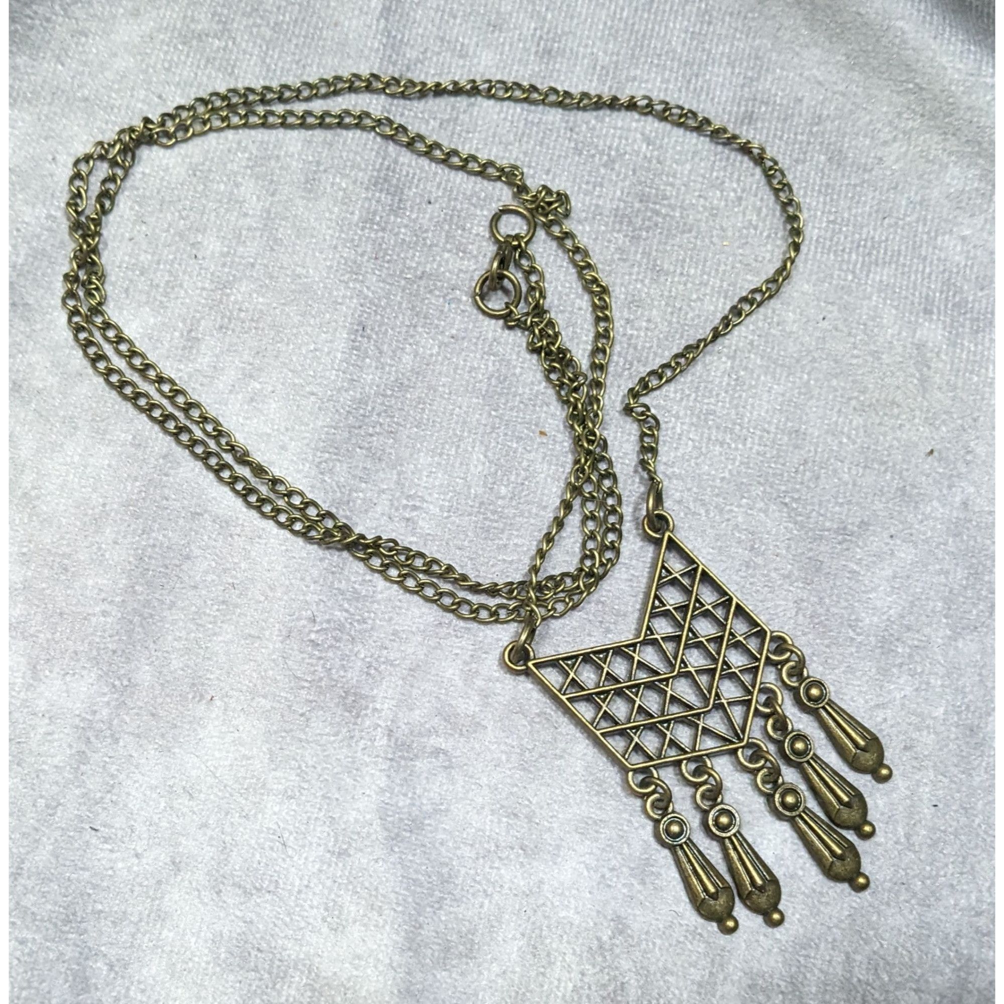 Other Bohemian Geometric Antiqued Gold Tone Fringe Pendant Necklac Size ONE SIZE - 8 Thumbnail