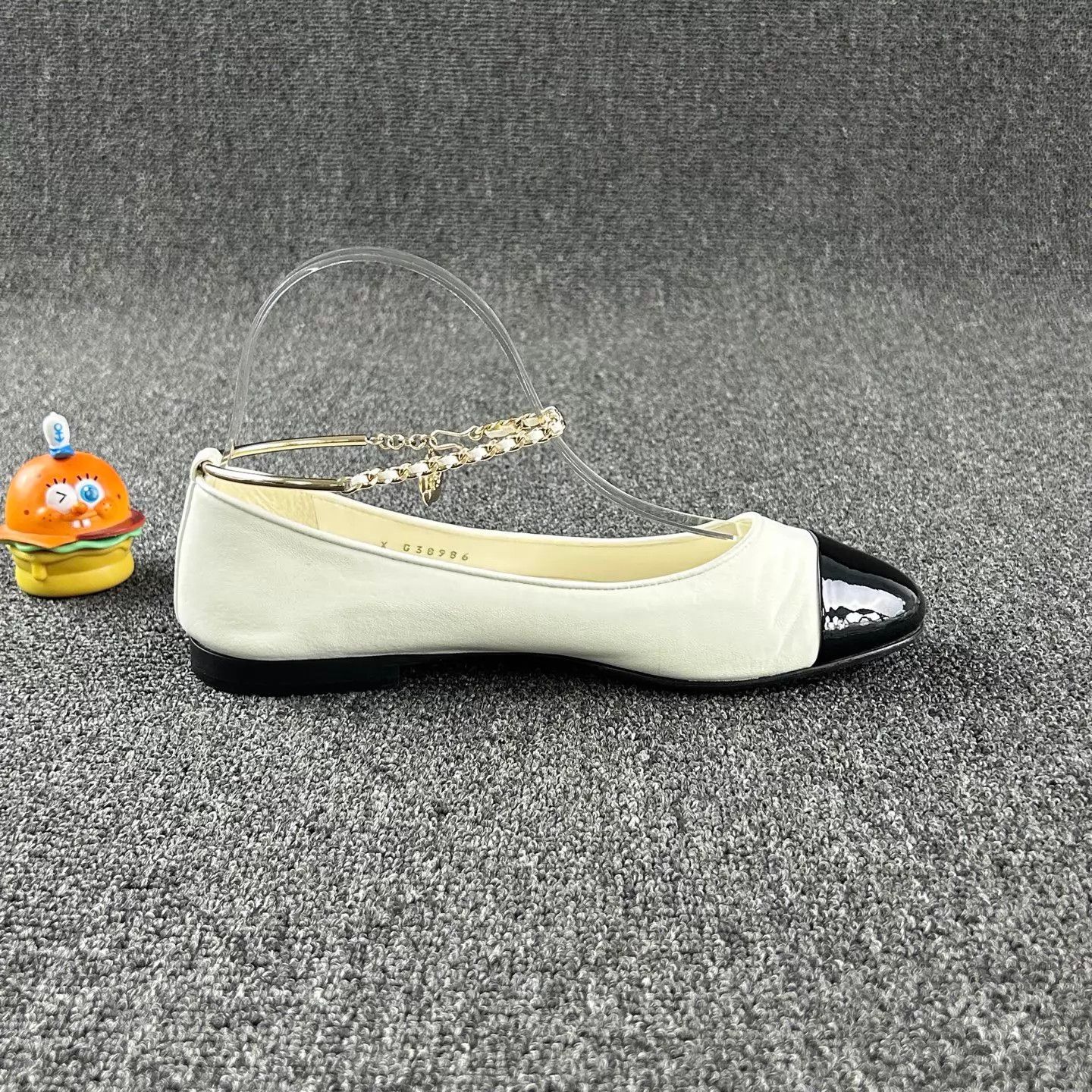 Chanel Chanel CC Lock Ballerina 37 Size US 6.5 / IT 36.5 - 4 Thumbnail