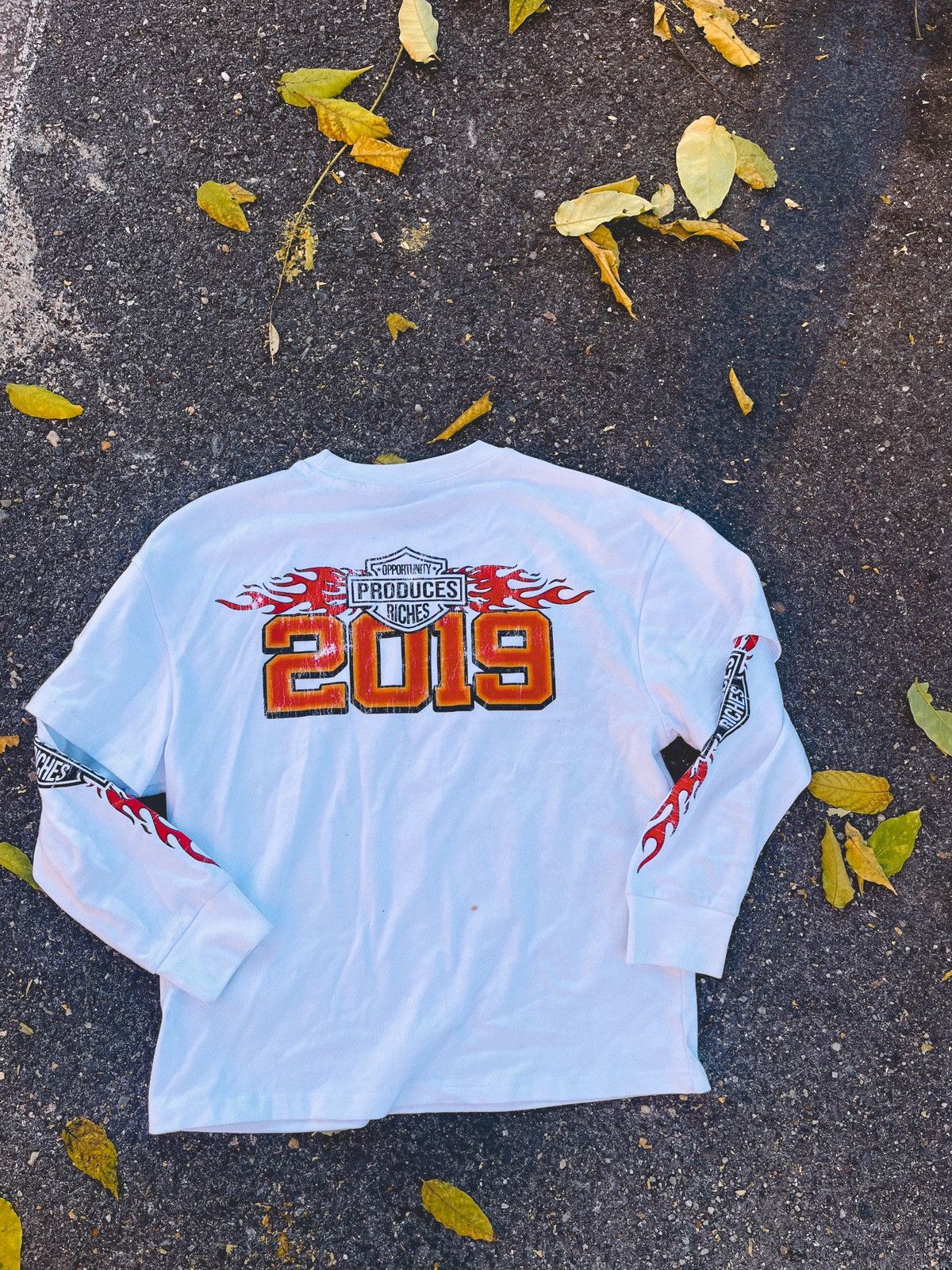 Japanese Brand Streetwear brand x Japanese brand Tshirt Size US M / EU 48-50 / 2 - 2 Thumbnail