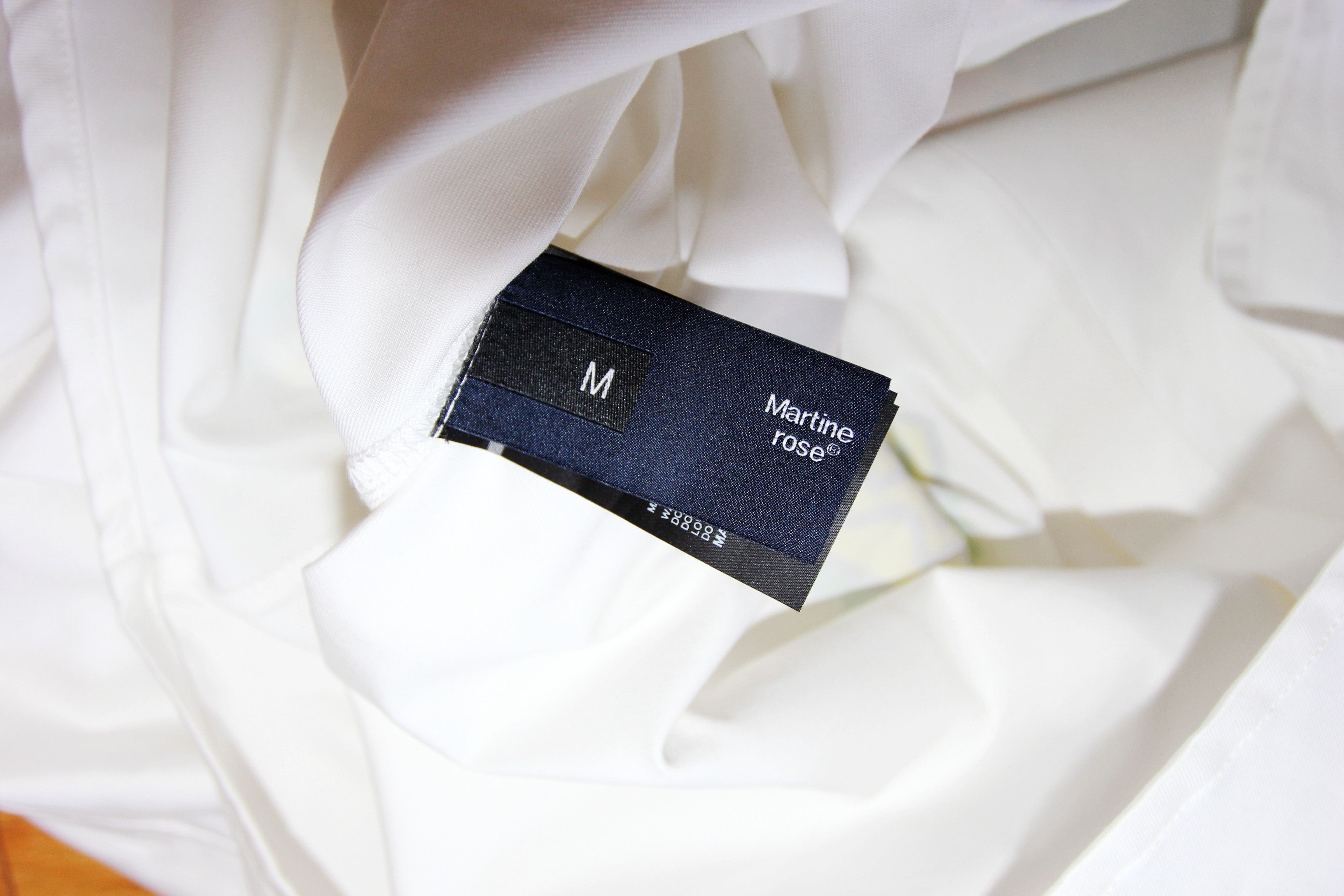 Martine Rose BNWT SS25 MARTINE ROSE LOCAL HERO SHIRT S Size US S / EU 44-46 / 1 - 9 Thumbnail