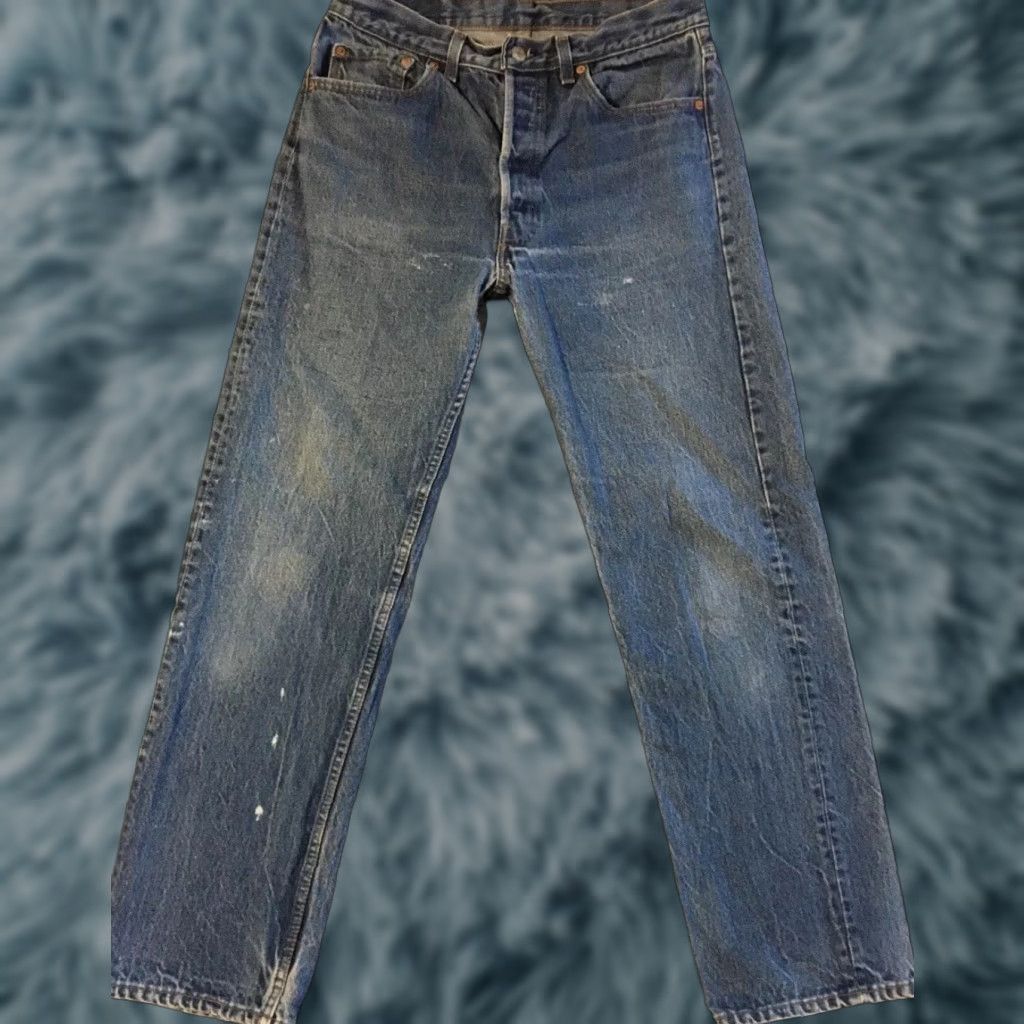 Levi's VINTAGE Levi's 501XX Jeans Men 32 Blue Distressed Button Fly 90s Grunge Punk USA Dark Denim Straight 31 Inseam Size US 32 / EU 48 - 1 Thumbnail