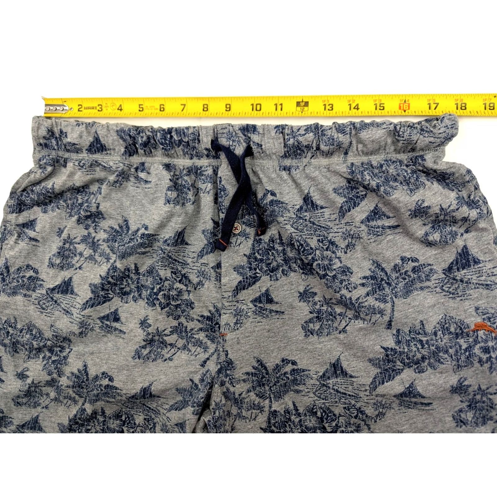 Tommy Bahama Tommy Bahama Hawaiian Tropical Lounge Pants Men XL Gray Cotton Modal Lounge Pants with Pockets Drawstring SLash Pocket 35x30 Regular Inseam 30" EUC Size US 36 / EU 52 - 5 Thumbnail