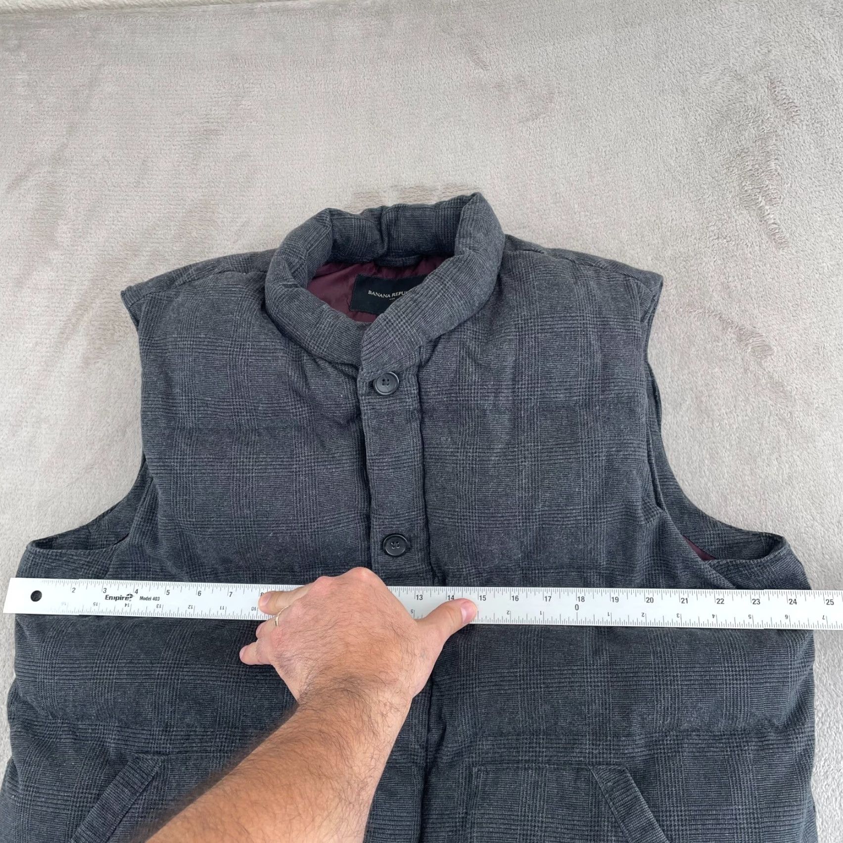 Banana Republic Banana Republic Puffer Vest Men XL Grey Plaid Flannel Satin Lined Full Zip Size US XL / EU 56 / 4 - 5 Thumbnail