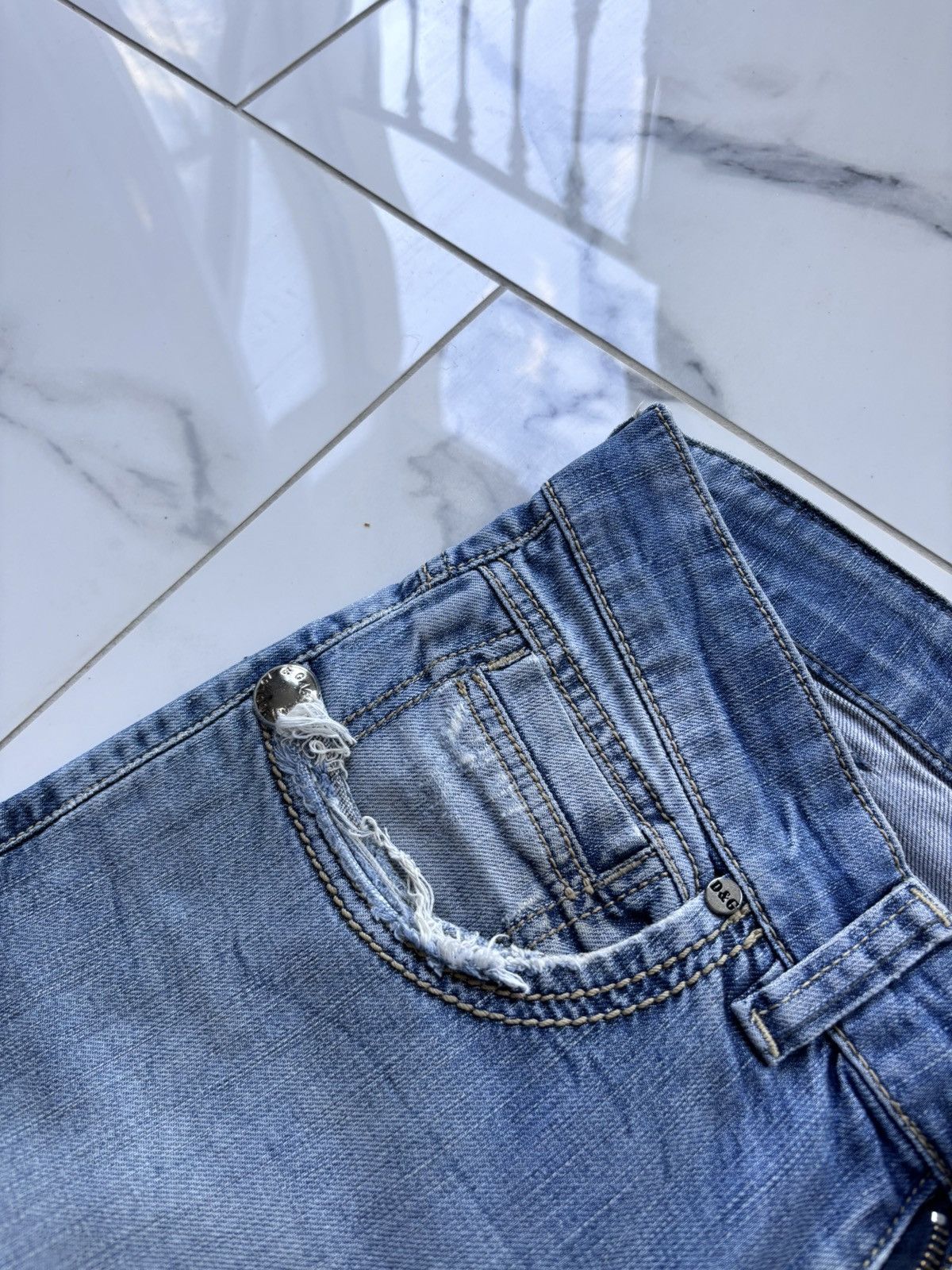 Dolce & Gabbana Vintage Y2K Dolce Gabbana Jeans 00’s Big Logo Washed Denim Size US 29 - 10 Thumbnail