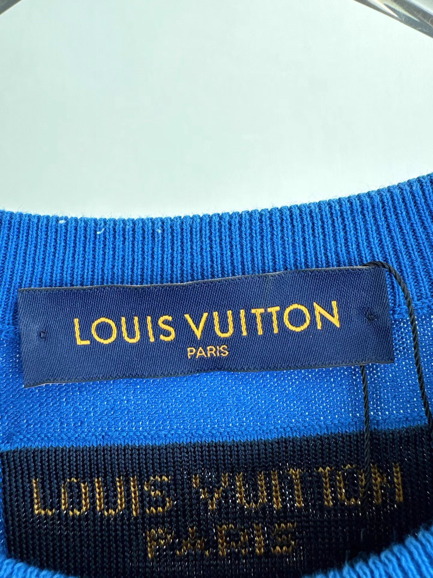 Louis Vuitton LOUIS VUITTON Blue Knit Capsule Short Sleeve K1 Size US XXL / EU 58 / 5 - 4 Thumbnail