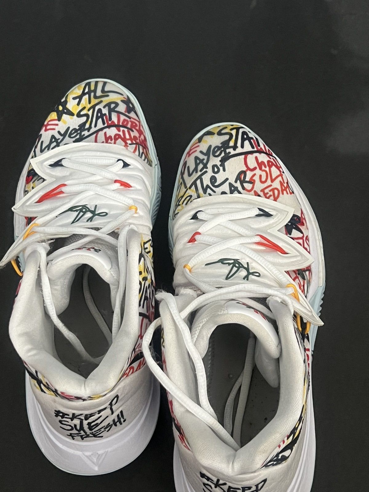 Nike Kyrie Sue Birds graffiti Size US 10.5 / EU 43-44 - 4 Thumbnail