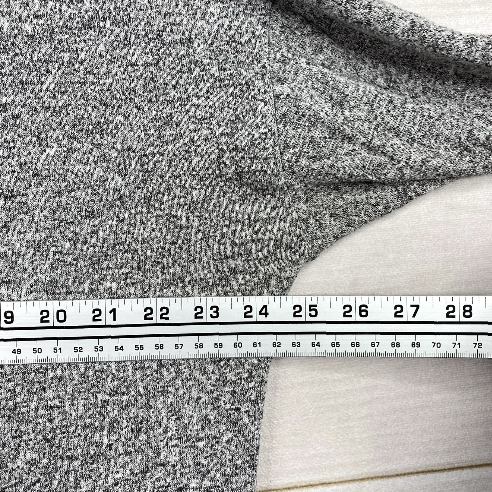 Athleta Athleta Shirt XL Gray Oversized Long Sleeve Knit Fleece Crew Neck Women T-Shirt Tunic Classic Outdoor Preppy Size XL / US 12-14 / IT 48-50 - 7 Thumbnail