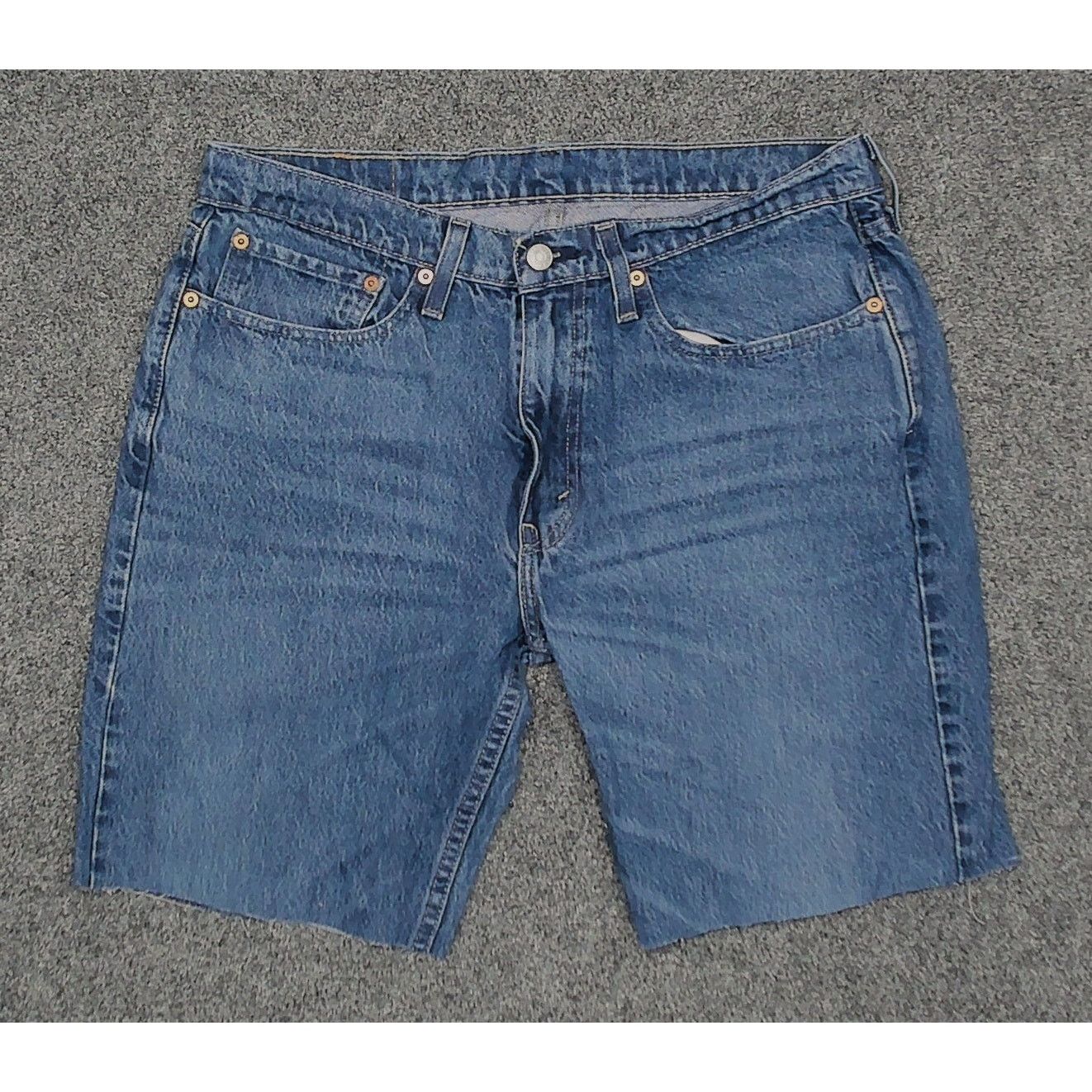 Levi's Levi's Custom Chopped 514 Skater Jorts Raw Hem 34W Size 34" / US 12 / IT 48 - 3 Thumbnail