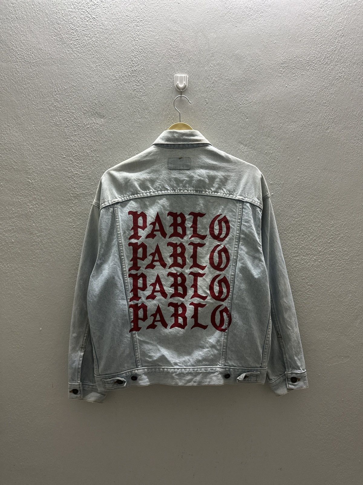 Kanye West × Levi's × Vintage 🔥BEST OFFER ! Vintage Levi’s Kanye West Pablo Denim Jacket Size US L / EU 52-54 / 3 - 7 Thumbnail