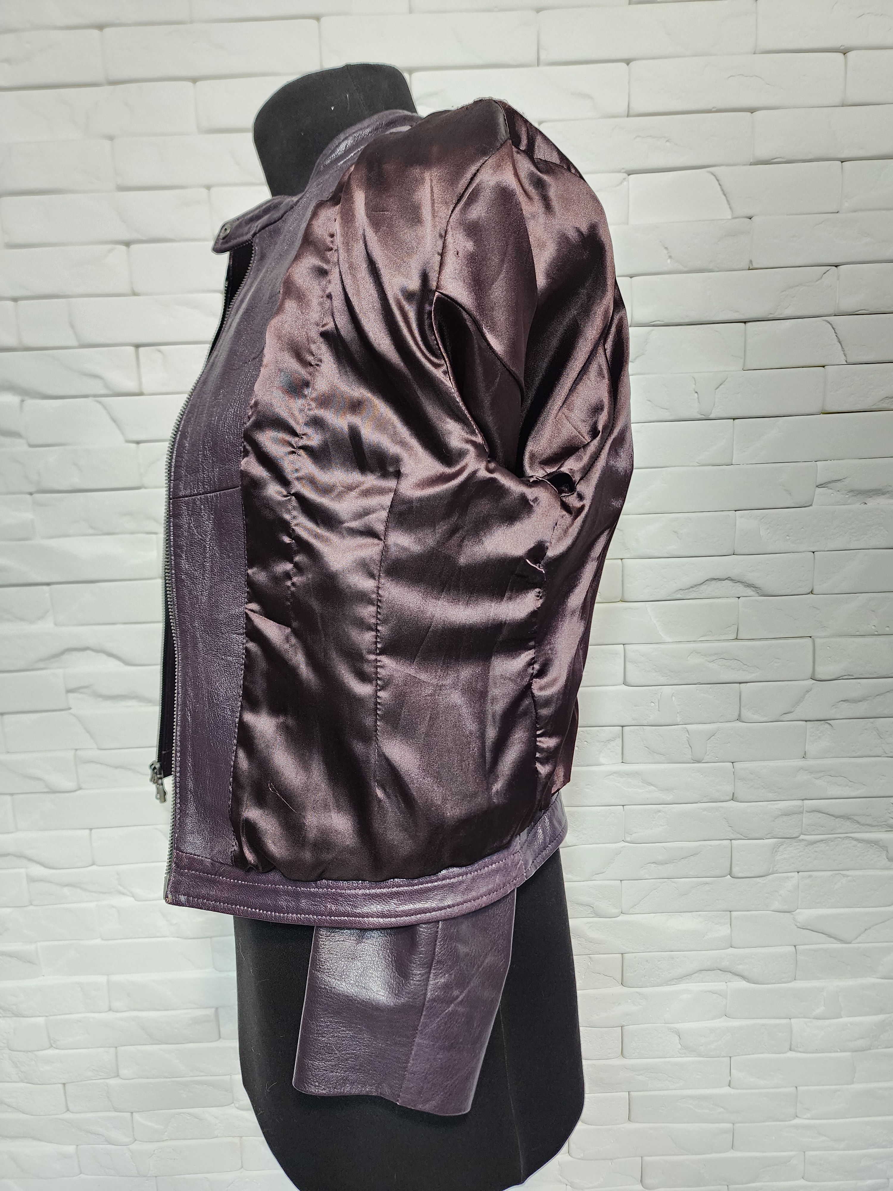Designer Women's leather jacket. Size L / US 10 / IT 46 - 11 Thumbnail