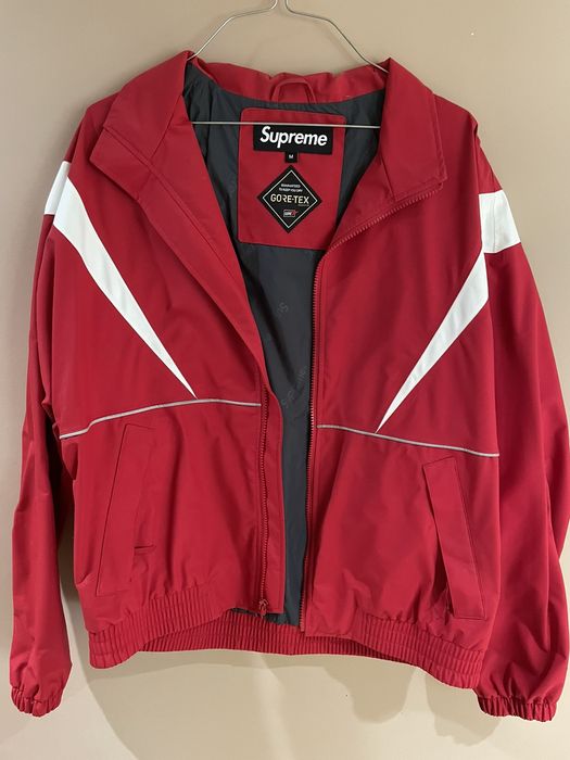 Supreme Supreme Goretex Red Split Jacket Medium | Grailed