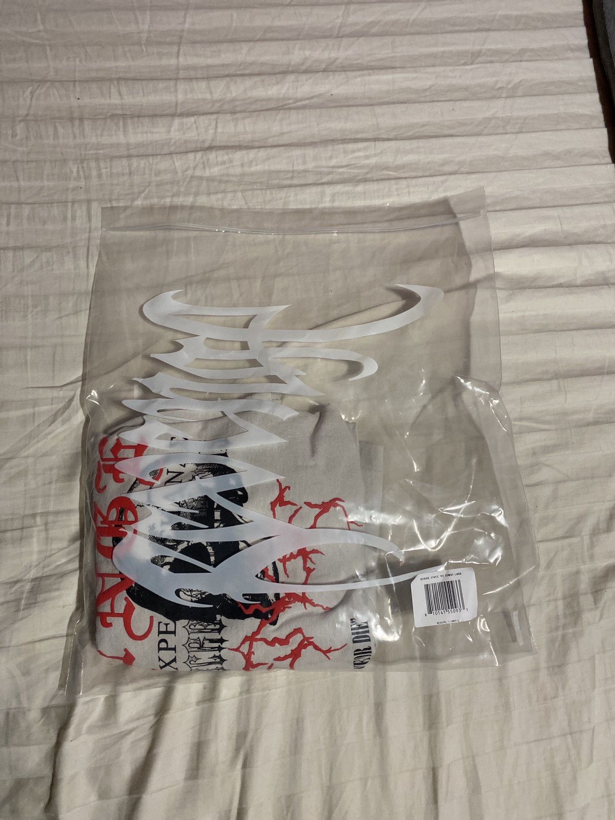 Revenge REVENGE STAPLE TEE CEMENT L Size US L / EU 52-54 / 3 - 3 Thumbnail