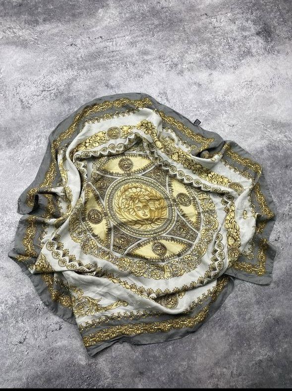 Pierre Balmain PIERRE BALMAIN Monogram 100% Seta Silk Scarf Size ONE SIZE - 1 Thumbnail