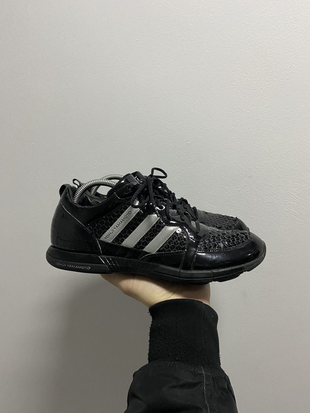Vintage Y-3 Yohji Yamamoto reflective ikuno RARE Vintage Sneakers Size US 9.5 / EU 42-43 - 3 Thumbnail