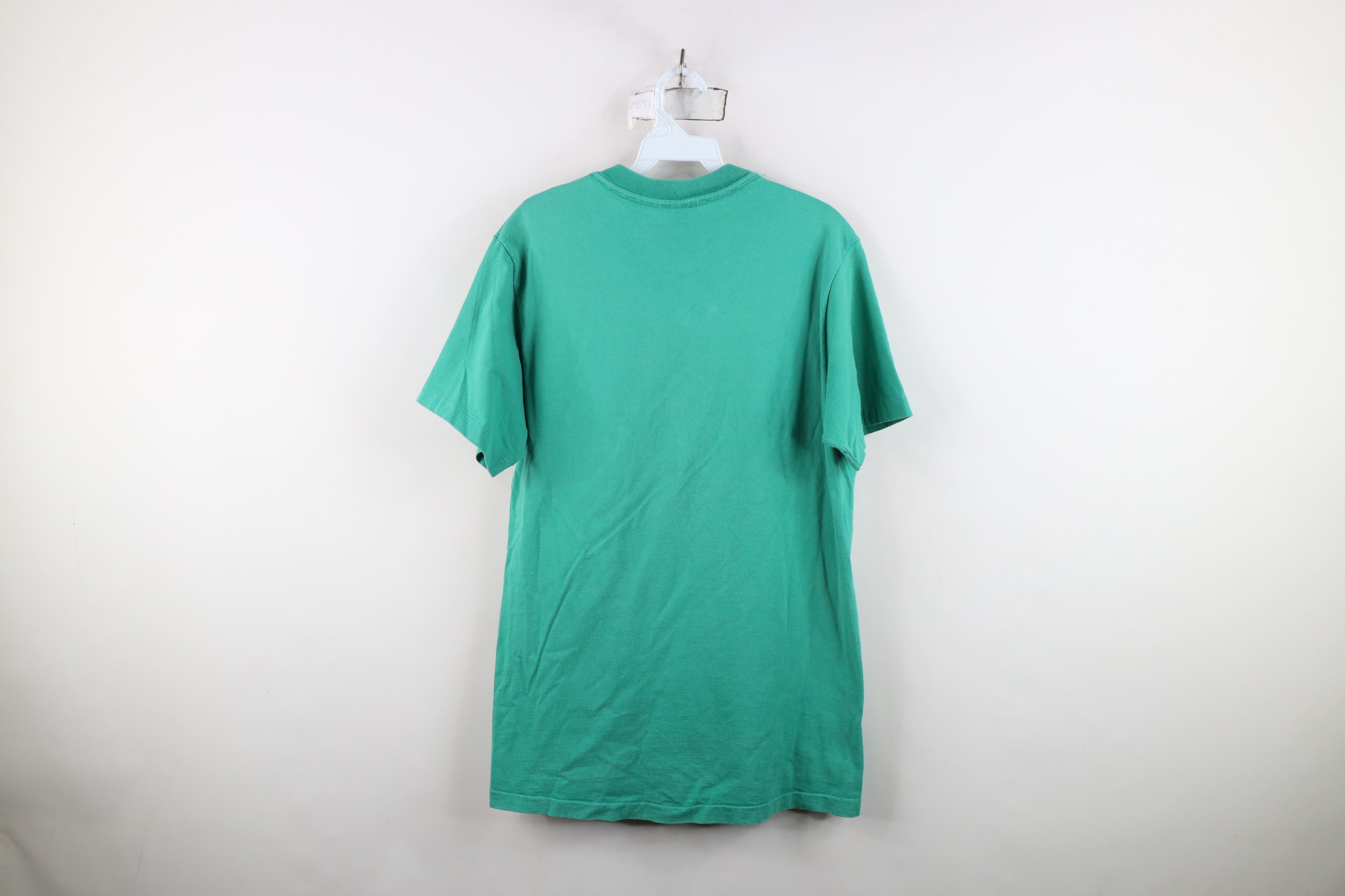 Vintage Vintage 90s Streetwear Alaska The Last Frontier T-Shirt USA Size US L / EU 52-54 / 3 - 11 Thumbnail