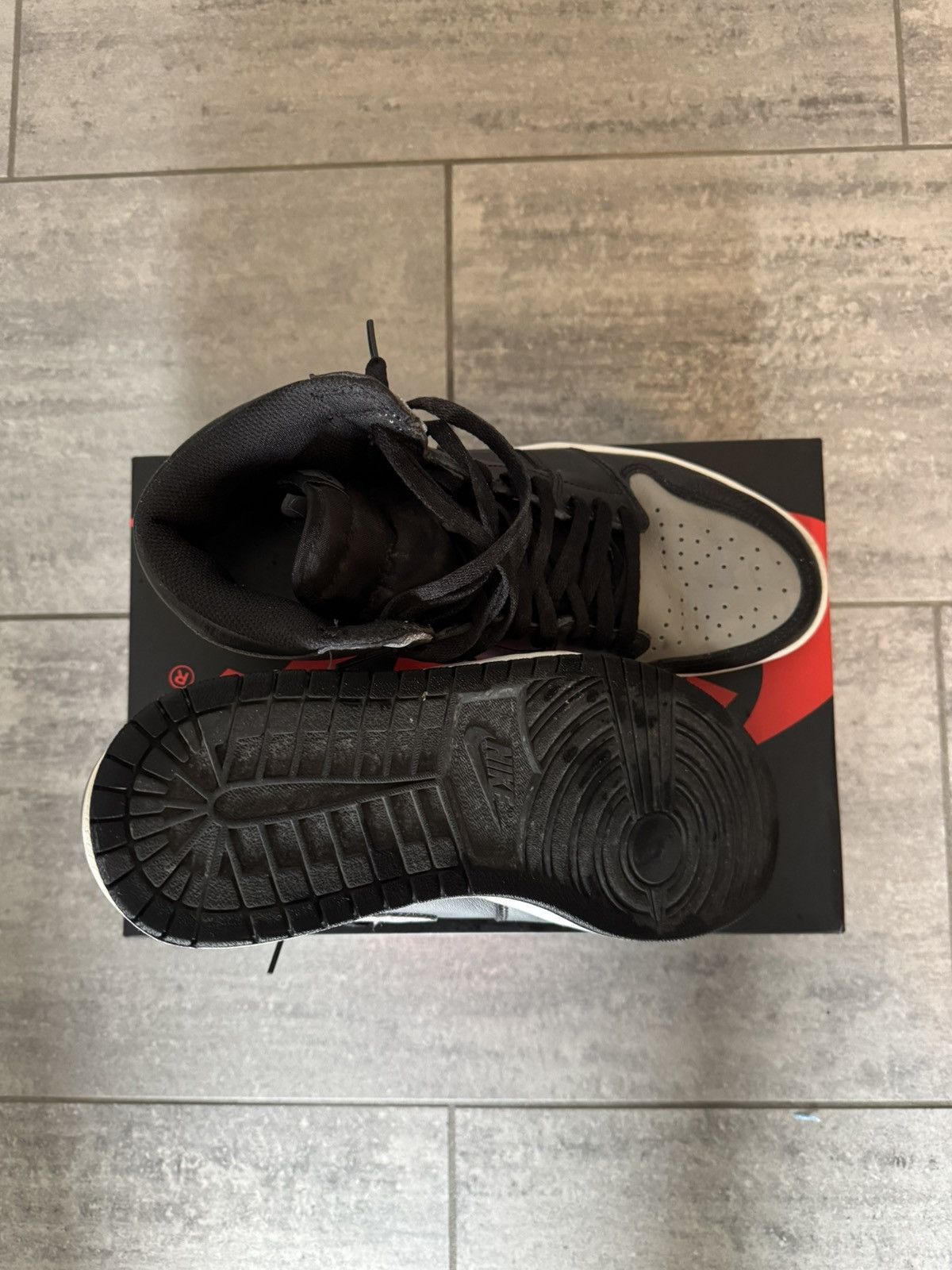 Jordan Brand × Nike Jordan 1 Shadow Size US 11 / EU 44 - 6 Thumbnail