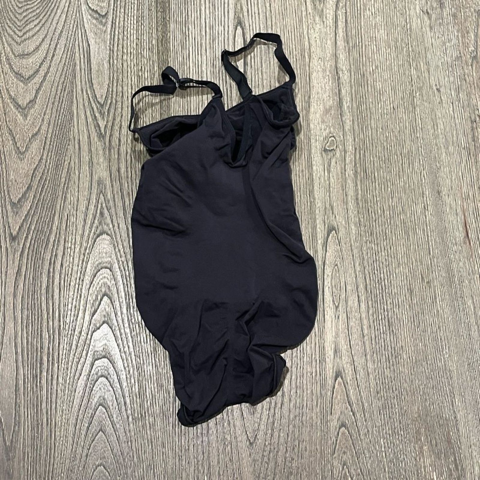 SKIMS NWOT SKIMS Womens Bodysuit Sculpt Brief Seamless Size L/XL Size L / US 10 / IT 46 - 4 Thumbnail