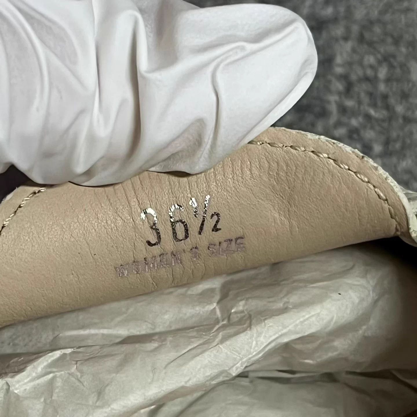 Tod's TOD'S white square toe slip-on loafers 36.5 new Size US 5.5 / IT 35.5 - 4 Thumbnail